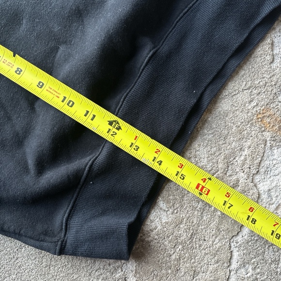 Black Cropped Sweatshirt TNA - Picture 4 of 5